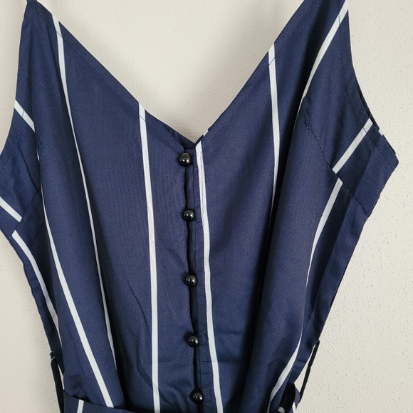 Zaful Navy Blue and White Romper Size 6 - Picture 3 of 11